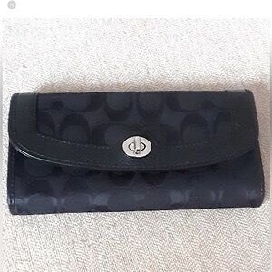 💛coach Black Jacquard Wallet